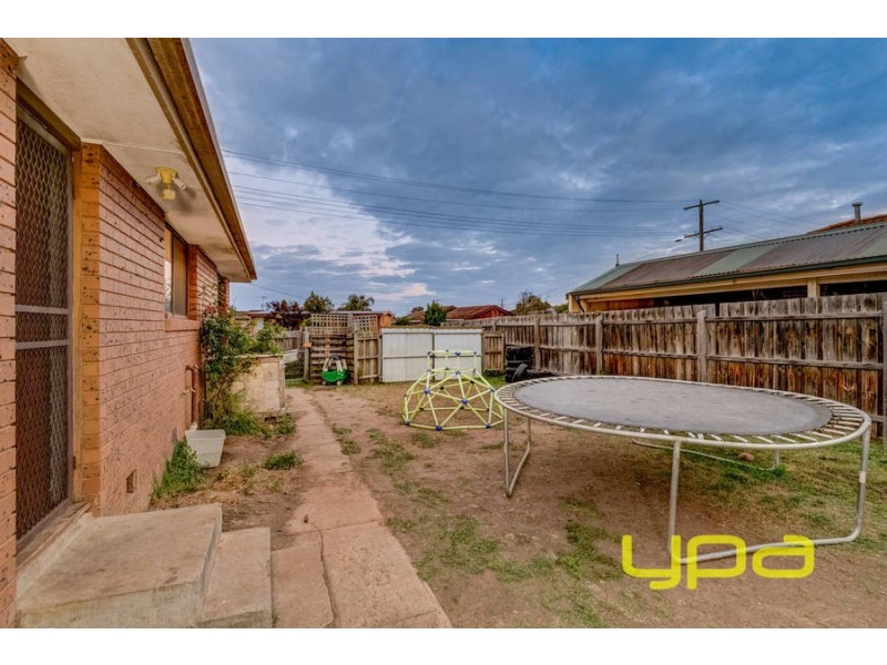 35 Morshead Street, Melton South VIC 3338