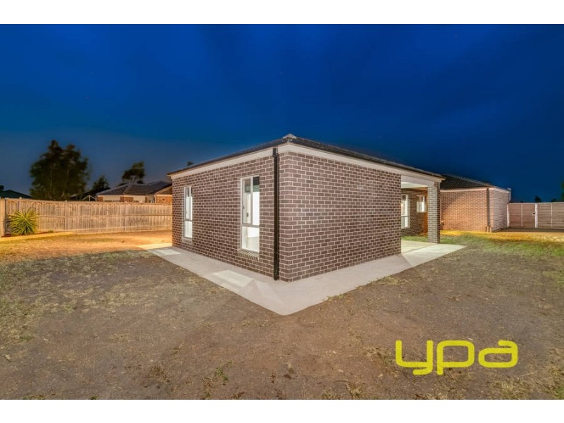 21 Yellowbox Way, Brookfield VIC 3338