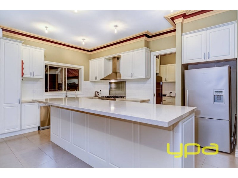 2 Gunnawarra Road, Kurunjang VIC 3337