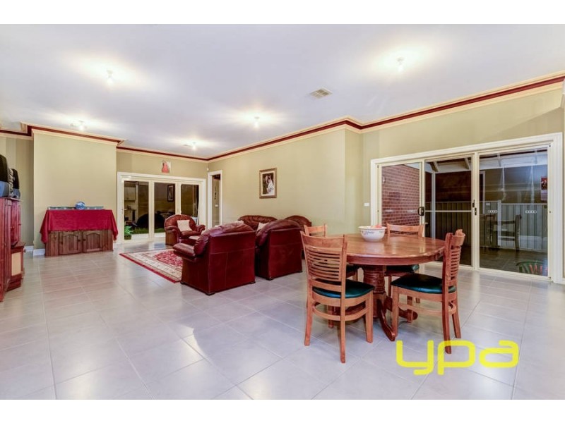 2 Gunnawarra Road, Kurunjang VIC 3337