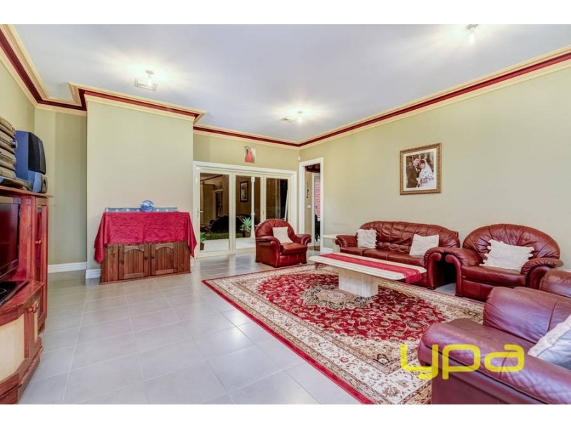 2 Gunnawarra Road, Kurunjang VIC 3337