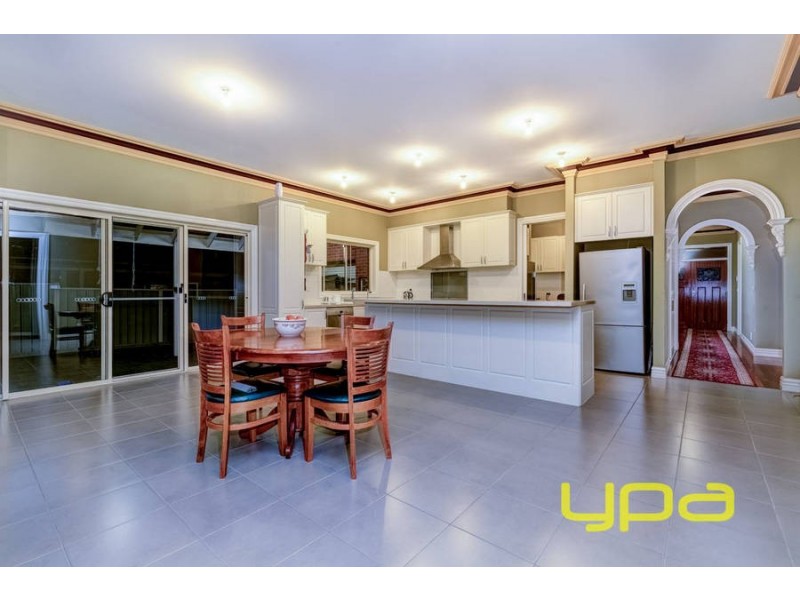 2 Gunnawarra Road, Kurunjang VIC 3337