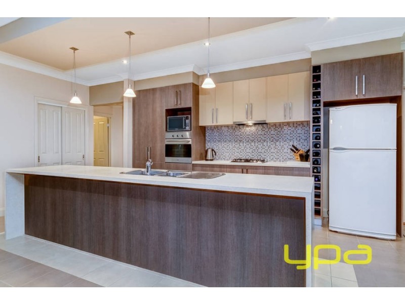 23 Sovereign Boulevard, Melton West VIC 3337