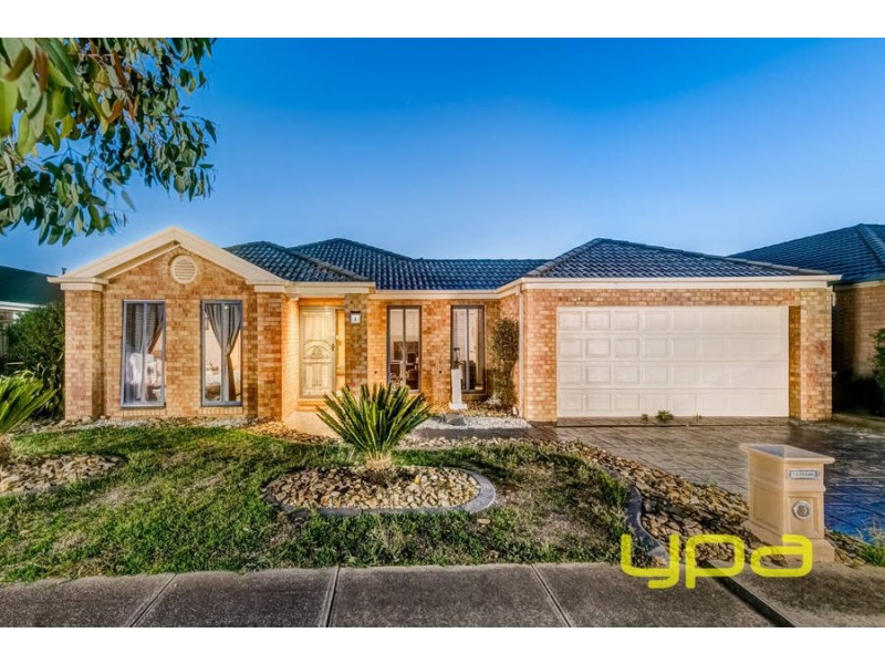 8 Nightmarch Place, Kurunjang VIC 3337