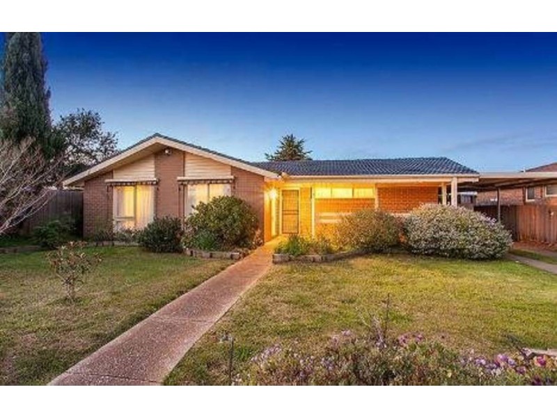 28 Westmelton Drive, Melton West VIC 3337