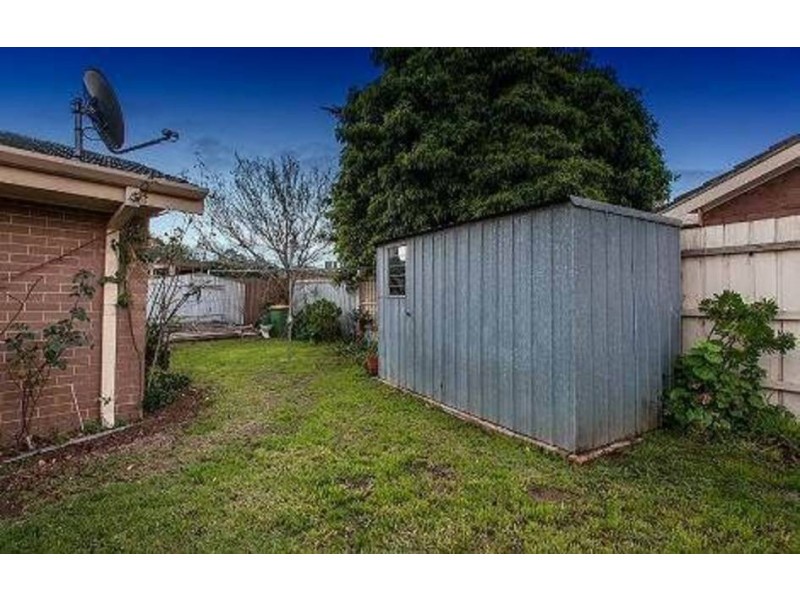28 Westmelton Drive, Melton West VIC 3337