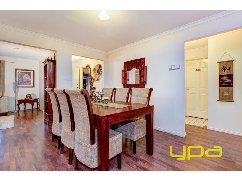 1 Todman Court, Melton West VIC 3337