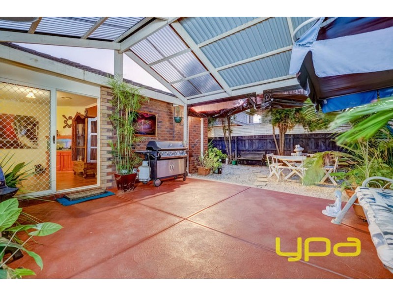 1 Todman Court, Melton West VIC 3337