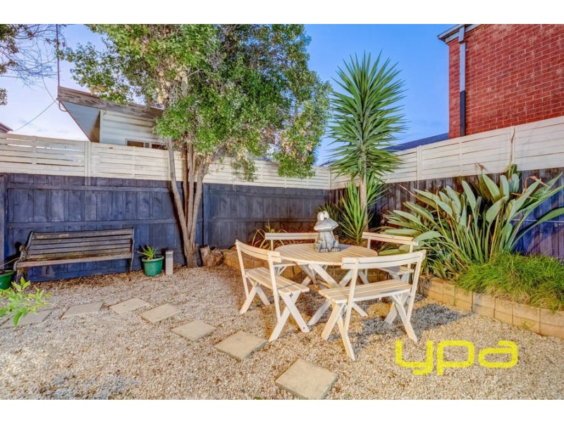 1 Todman Court, Melton West VIC 3337