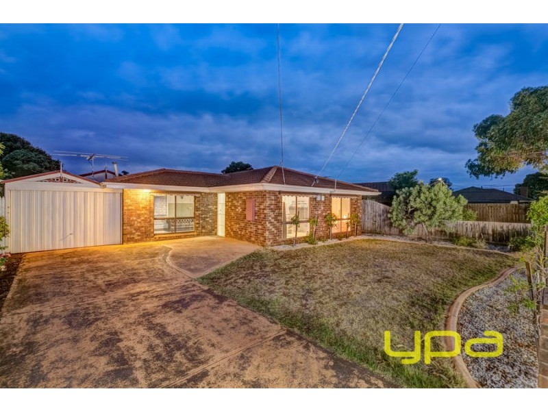 26 Bridgeford Crescent, Melton South VIC 3338