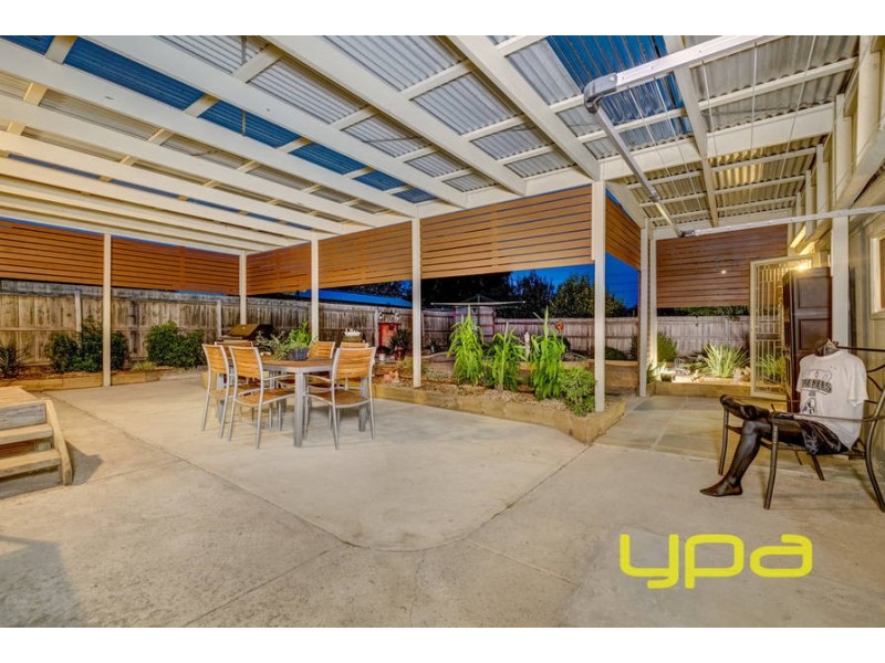 4 Childs Street, Melton South VIC 3338