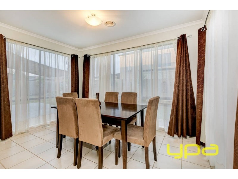 3 Paul Harris Drive, Melton West VIC 3337