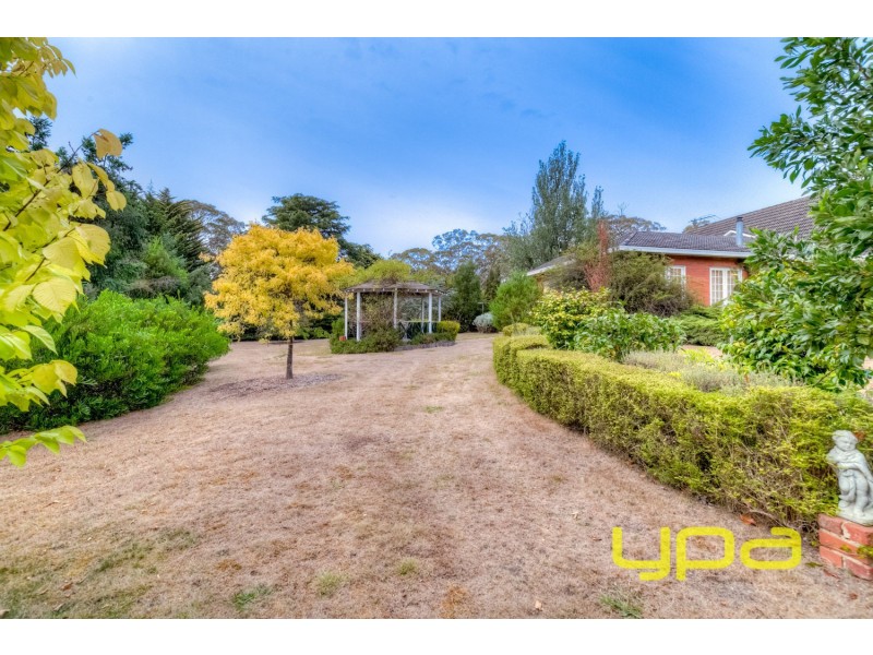 48 Blackforest Drive, Macedon VIC 3440