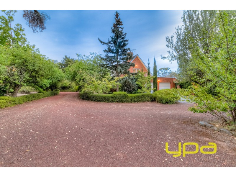 48 Blackforest Drive, Macedon VIC 3440
