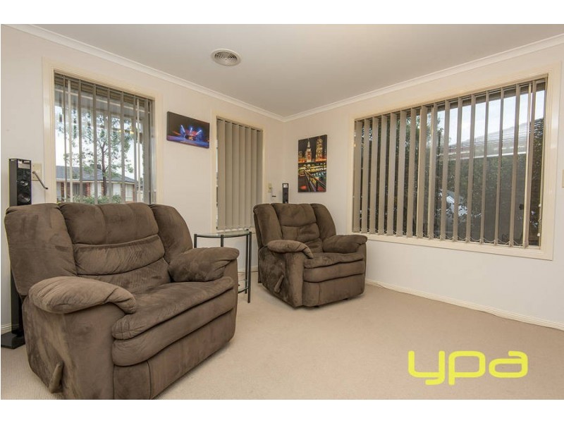 6 Delta Street, Kurunjang VIC 3337