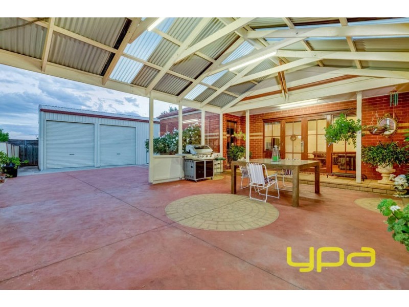 323 Centenary Avenue, Melton West VIC 3337