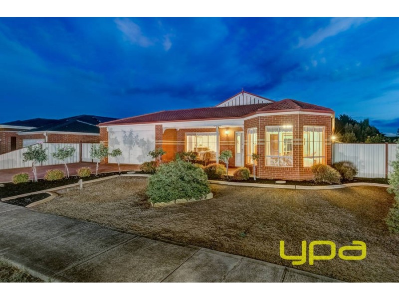 323 Centenary Avenue, Melton West VIC 3337