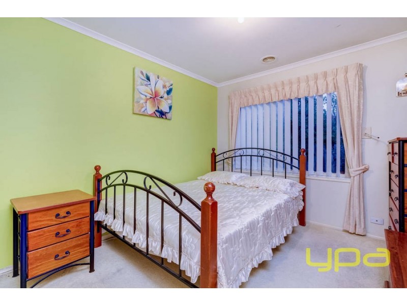 36 Fleetwood Circuit, Melton West VIC 3337