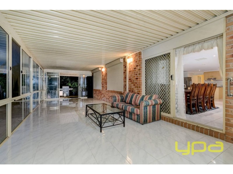 36 Fleetwood Circuit, Melton West VIC 3337