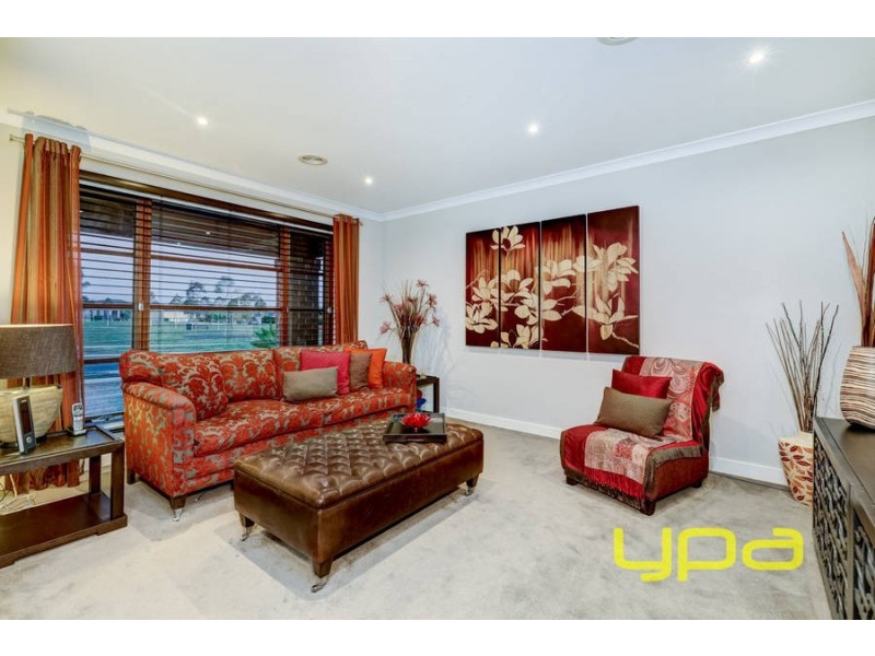 117 Westlake Drive, Melton West VIC 3337