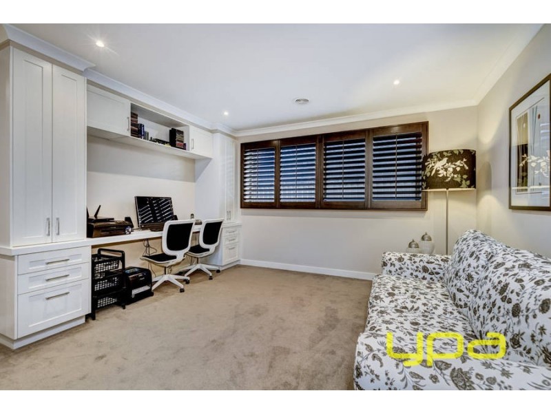 117 Westlake Drive, Melton West VIC 3337