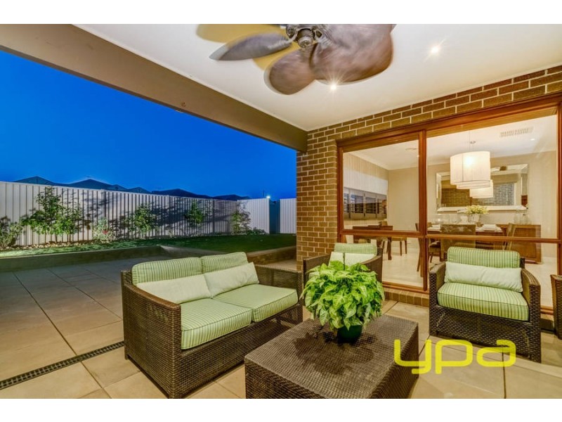 117 Westlake Drive, Melton West VIC 3337