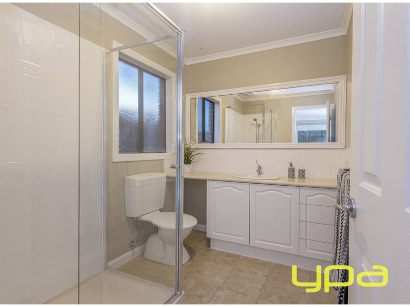 2 London Court, Kurunjang VIC 3337