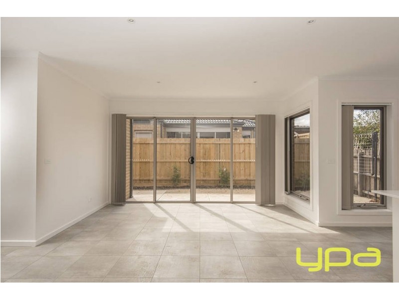 5/66 Unit Street, Melton VIC 3337