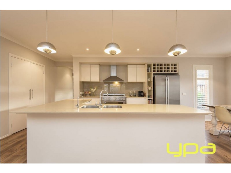 22 Oakpark Drive, Melton West VIC 3337