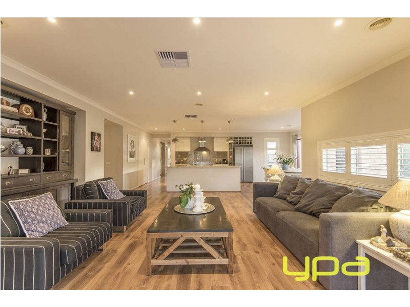 22 Oakpark Drive, Melton West VIC 3337