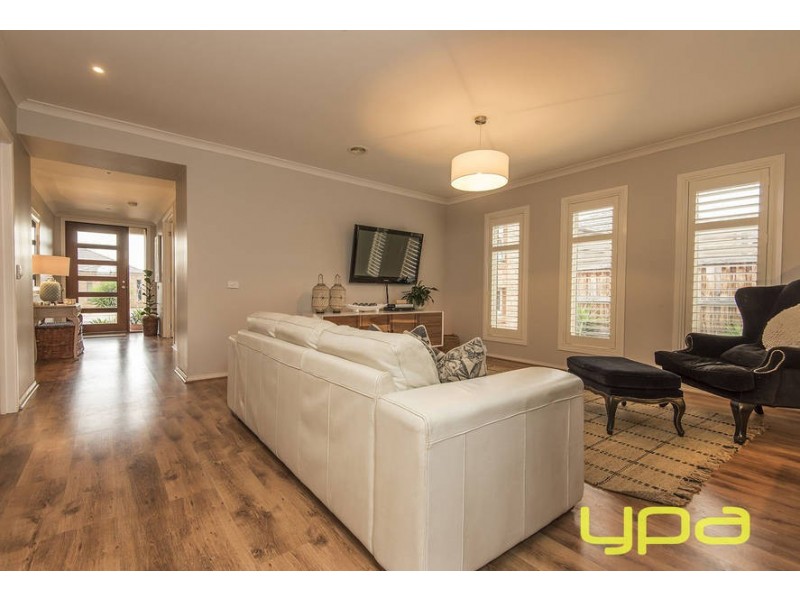 22 Oakpark Drive, Melton West VIC 3337