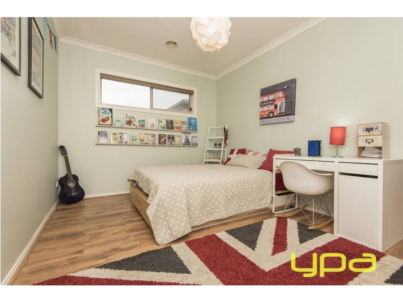 22 Oakpark Drive, Melton West VIC 3337