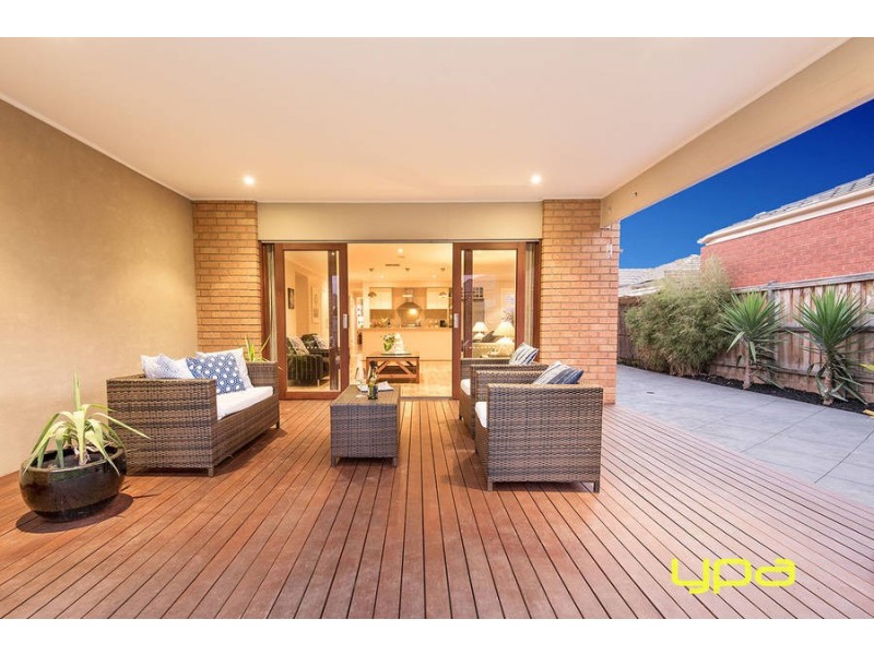 22 Oakpark Drive, Melton West VIC 3337