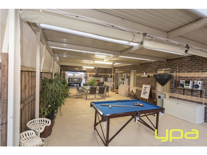 263 Bulmans Road, Melton West VIC 3337