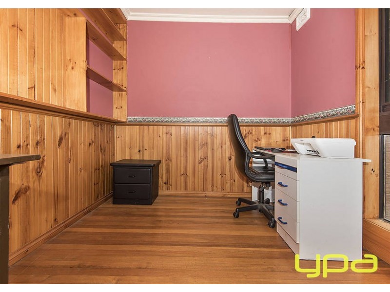 4 Elizabeth Street, Melton South VIC 3338