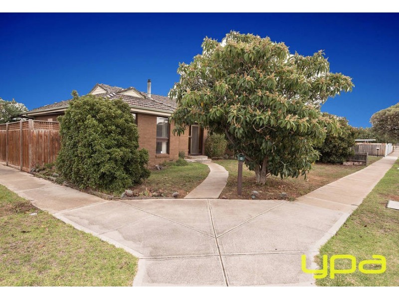 4 Elizabeth Street, Melton South VIC 3338