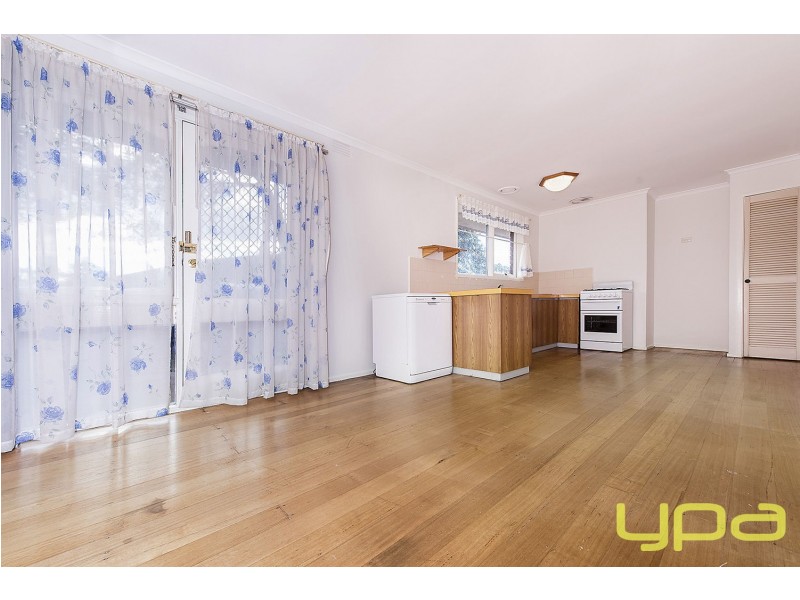 54 Rathdowne Circuit, Melton West VIC 3337