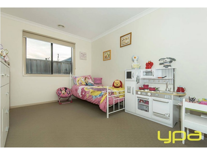 13 Lilac Court, Melton West VIC 3337