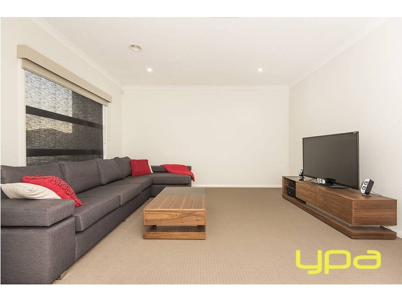 4 Carissa Road, Brookfield VIC 3338