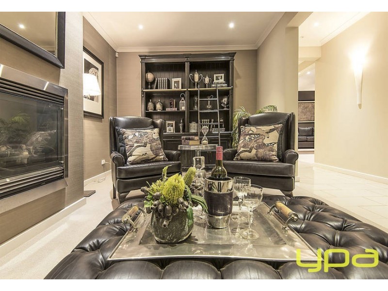 11 Castletown Boulevard, Melton South VIC 3338