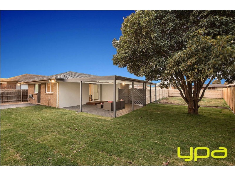 3 Morshead Street, Melton South VIC 3338