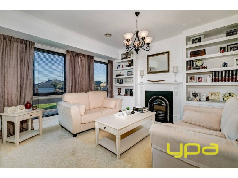 36 Sovereign Boulevard, Melton West VIC 3337