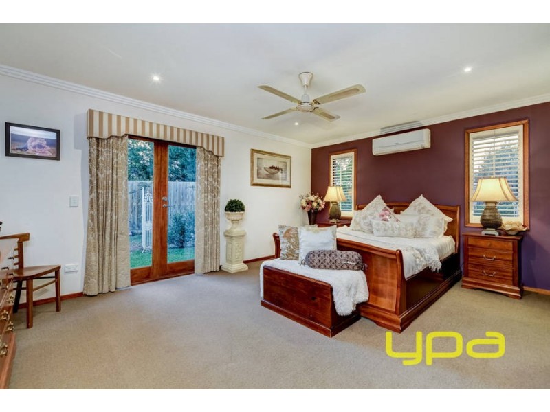 3 Katrina Place, Melton West VIC 3337