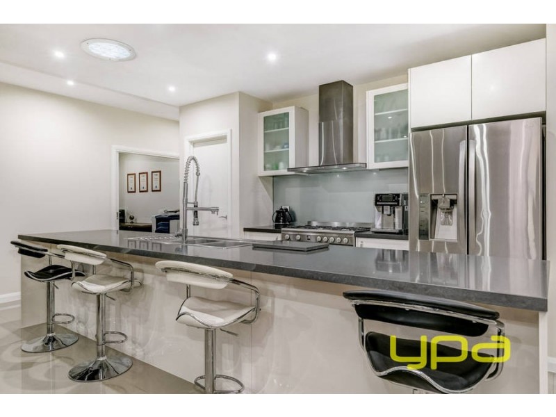 22 Peter Pan Crescent, Kurunjang VIC 3337