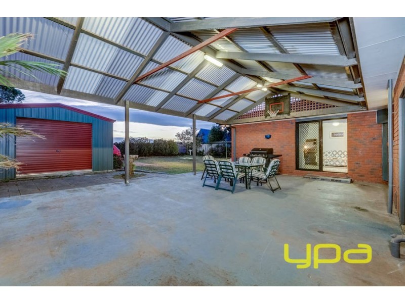 5 Rimbanda Court, Kurunjang VIC 3337