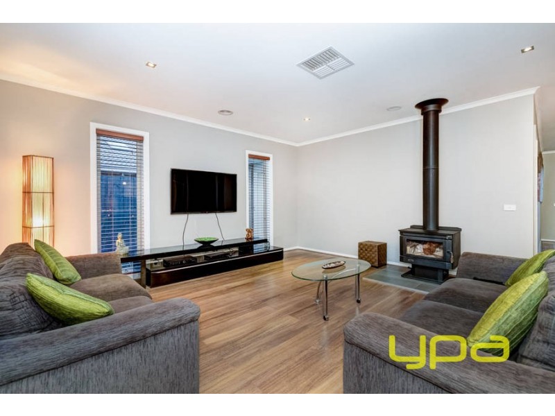 30 Northgate Drive, Melton West VIC 3337