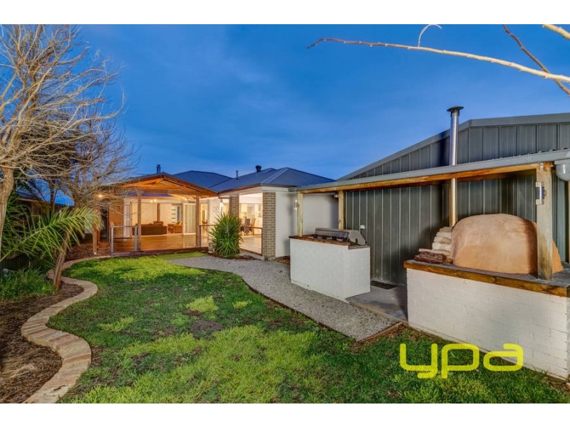 30 Northgate Drive, Melton West VIC 3337