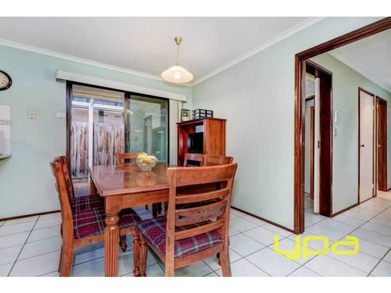 21 Morris Street, Melton South VIC 3338