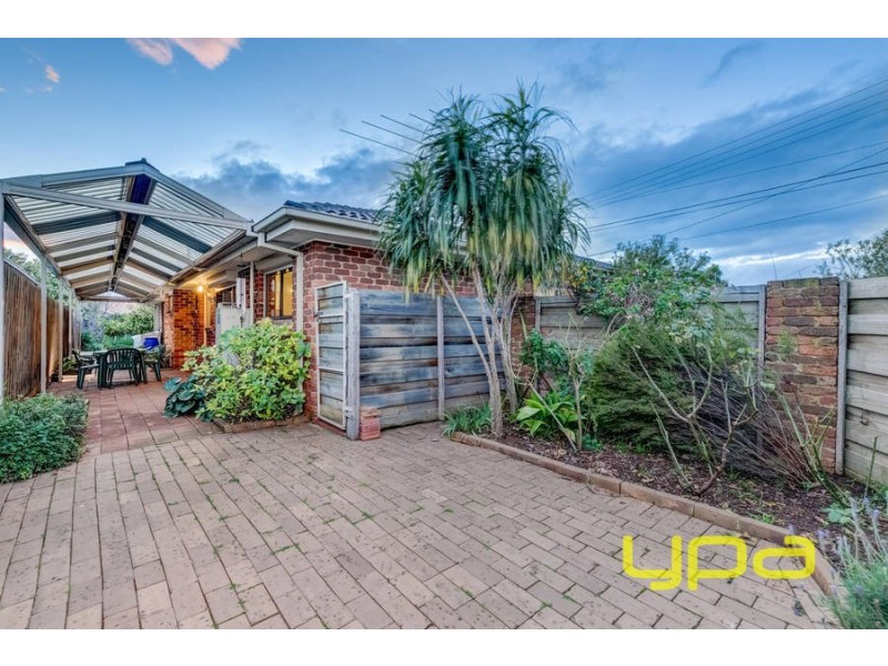 21 Morris Street, Melton South VIC 3338