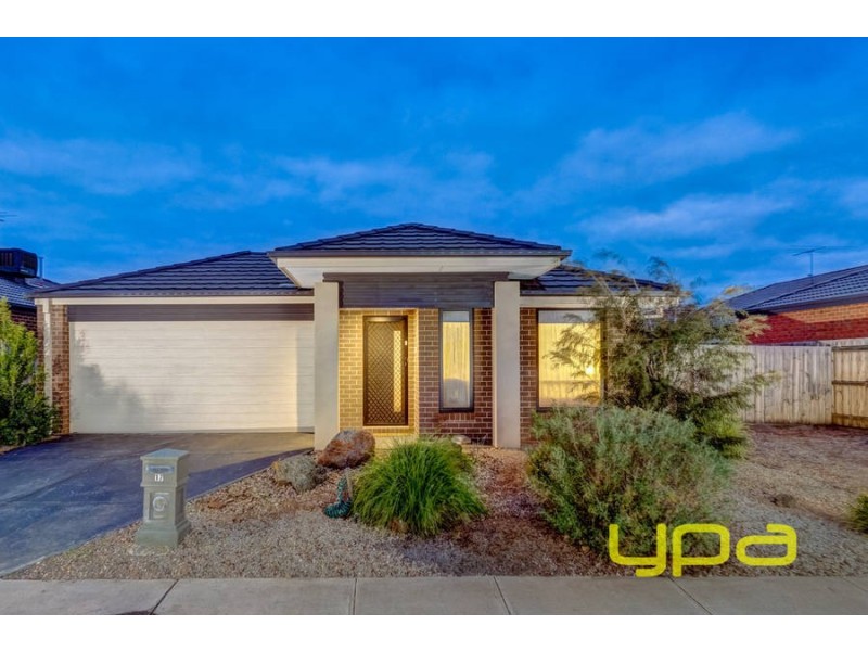 17 Stockwell Street, Melton South VIC 3338